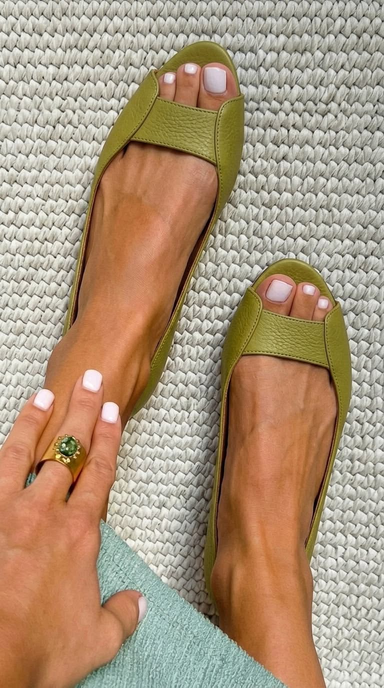 Adele | Golden Comfort Chic Sandals
