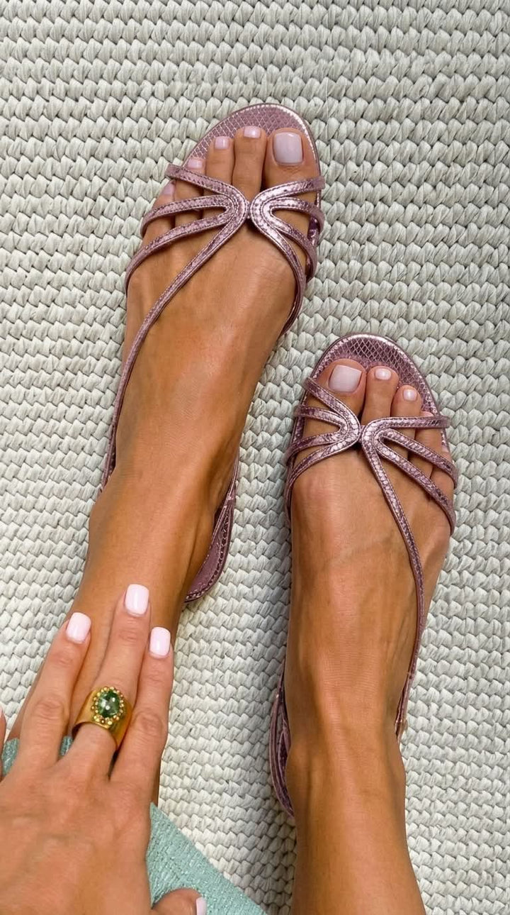 Ginevra | Golden Sandals for Summer Elegance