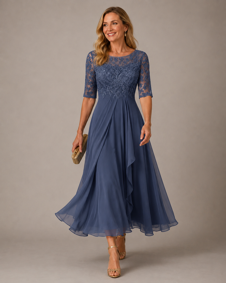 Rosa™ | The Flattering Lace Midi Dress