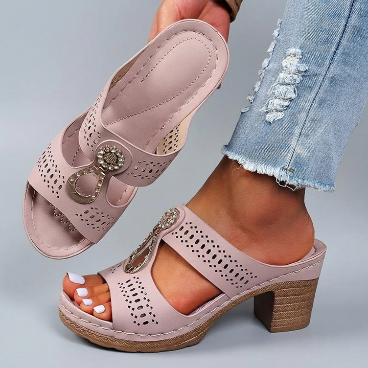 Nora - Orthopaedic Sandals