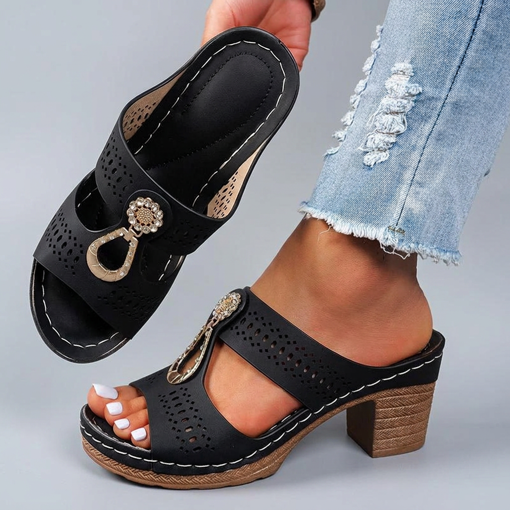 Nora - Orthopaedic Sandals